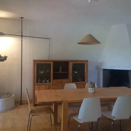 Falkenburg Hébergement de vacances Ortona